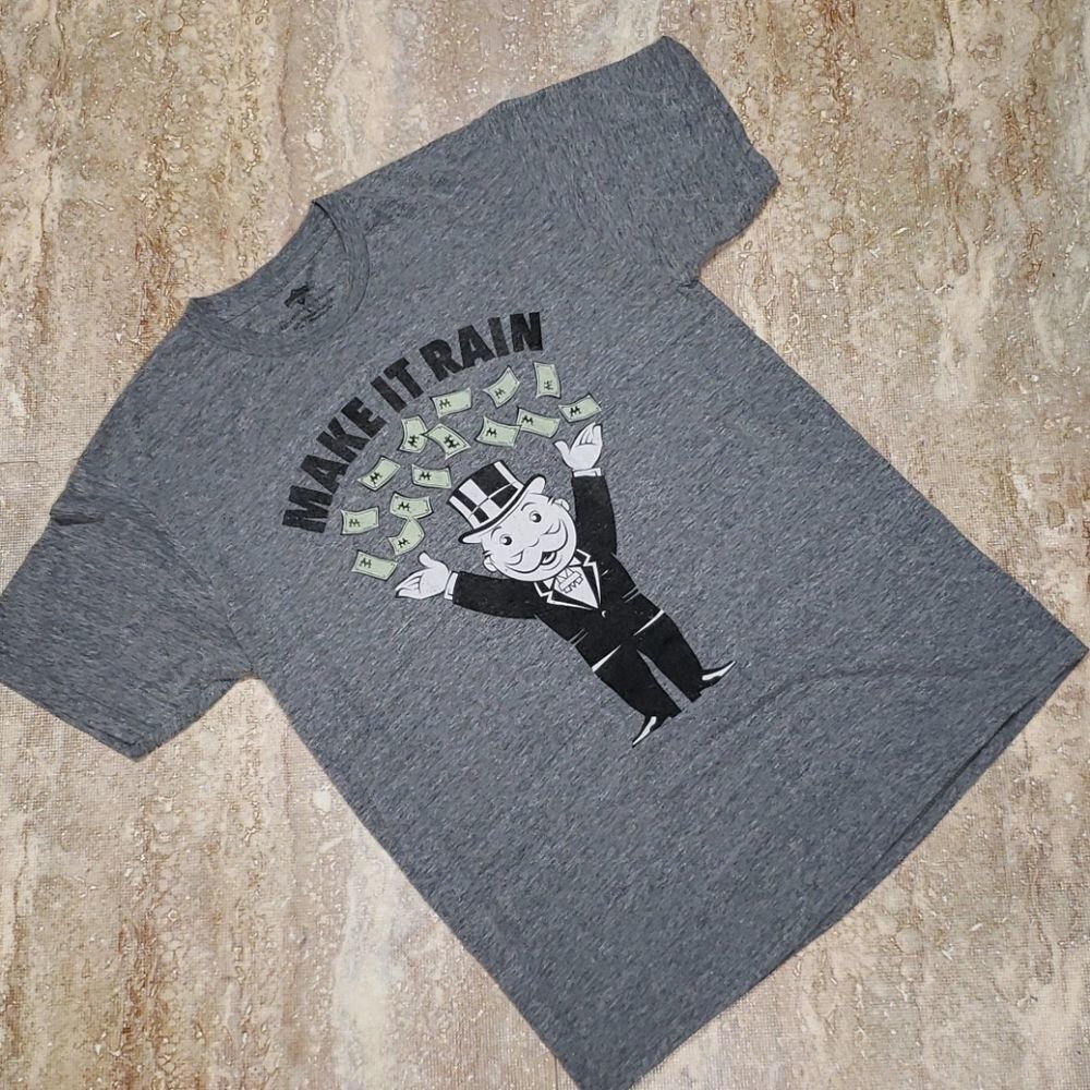 MONOPOLY MAN MAKE IT RAIN TEE SIZE L